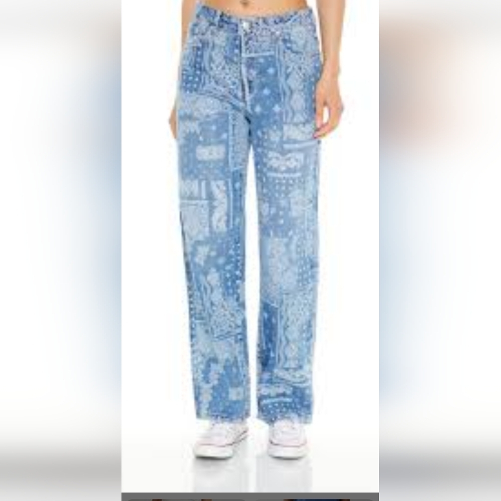 Forever 21 Blue Paisley Patterned Jeans Size 28